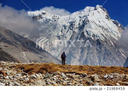 Hike in Himalayas 21968459