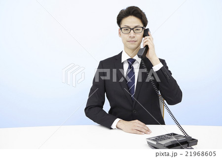 若手サラリーマン　オフィスフォン 21968605