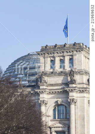 Reichstag building, seat of the German Parliament 21969632