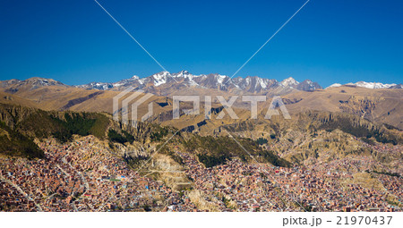Cityscape of La Paz from El Alto, Bolivia Cityscape of La Paz from El Alto, Bolivia 21970437