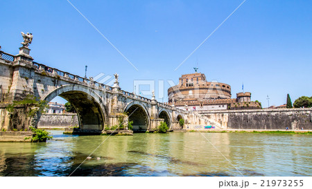 view of Castel Sant'Angelo from under the bridge  21973255