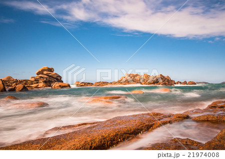 Atlantic ocean coast in Brittany 21974008