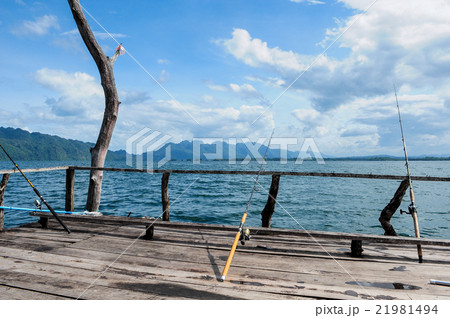 Fishing on floating houseboat - Thailand Fishing on floating houseboat - Thailand 21981494