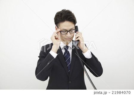 若手サラリーマン　オフィスフォン 21984070