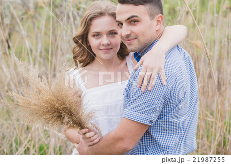 Young couple in love Young couple in love 21987255