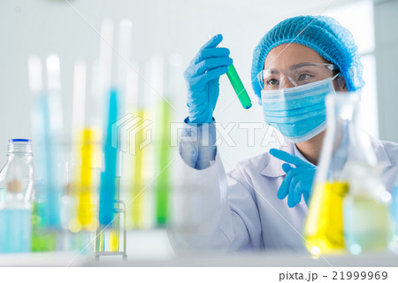 Doing chemical analysis 21999969