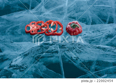Sweet pepper on the ice. Sweet pepper on the ice. 22002454
