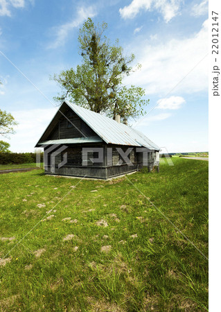 old wooden house old wooden house 22012147