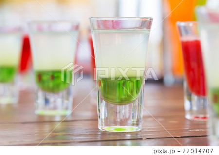 Raw of shot drinks 22014707
