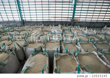 Big bag containing rice 22015145