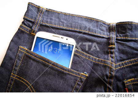 Mobile phone in jeans pocke 22016854