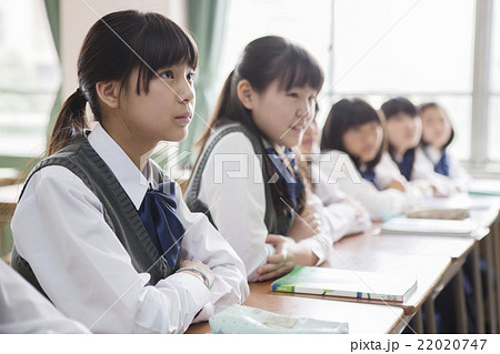 女子　教室 