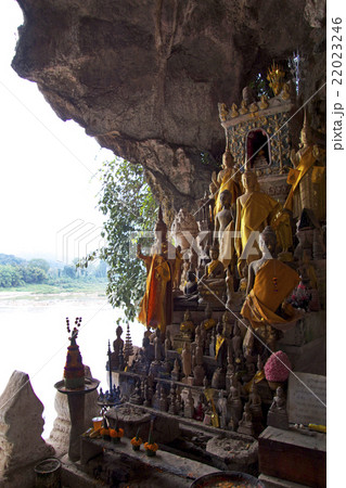 パークウー洞窟 22023246