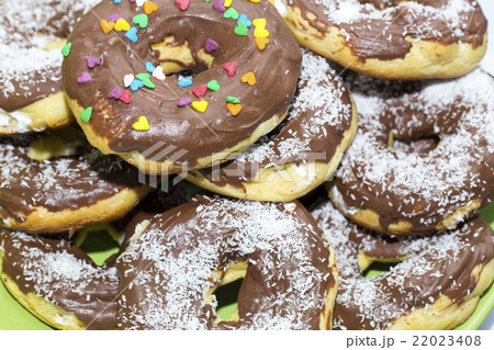 dessert baking donuts with chocolate and coconut 22023408