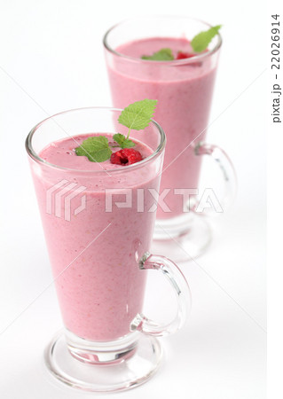 Raspberry milk shake Raspberry milk shake 22026914