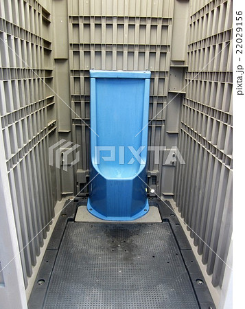 仮設トイレ 22029156