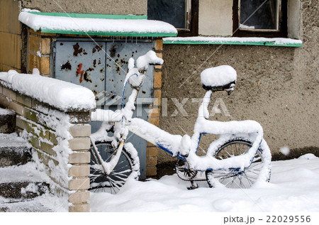 Bicycle in the winter, Bicycle in the winter, 22029556