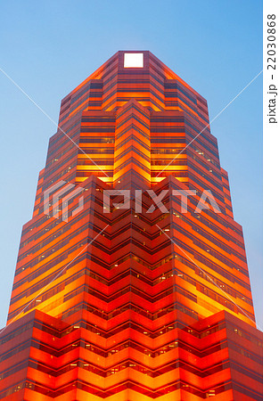 Red futuristic skyscraper 22030868