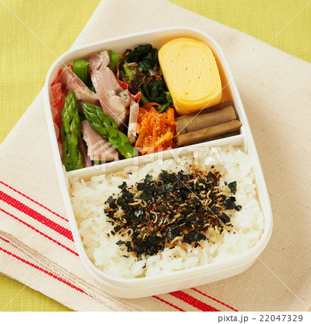 お弁当 22047329