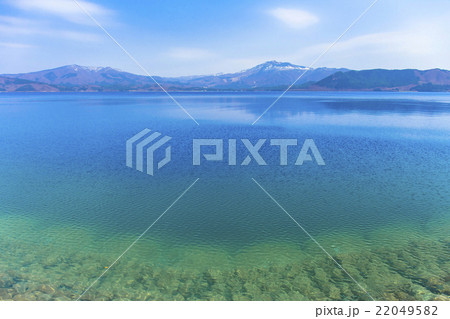 田沢湖と秋田駒ヶ岳 22049582