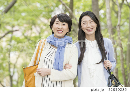 親子で旅行 22050286