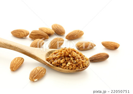 アーモンドプラリネ 22050751