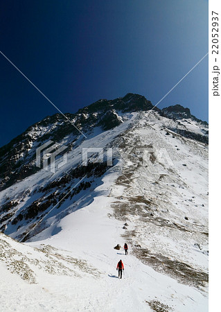 八ヶ岳・赤岳へ向かう登山者 八ヶ岳・赤岳へ向かう登山者 22052937