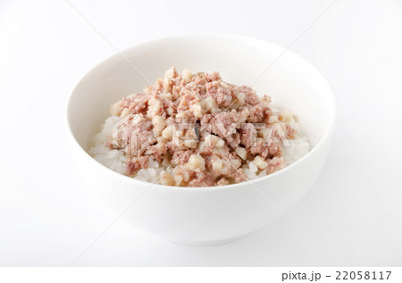 コンビーフハッシュ丼 22058117