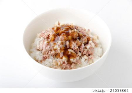 コンビーフハッシュ丼甘辛醤油ダレ コンビーフハッシュ丼甘辛醤油ダレ 22058362