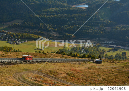 スイス　サンモリッツ　ムオタス・ムライユ 22061908