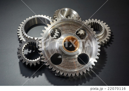 heap of gears 22070116