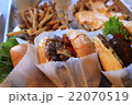 たくさんのハンバーガー 22070519