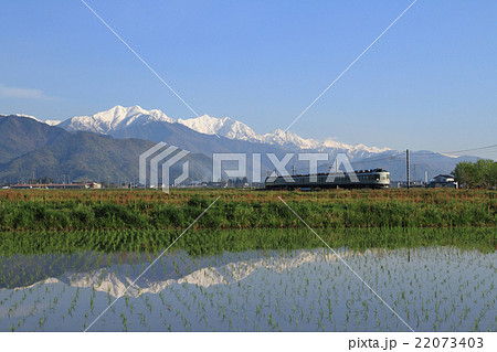 大糸線 北アルプスの春 大糸線 北アルプスの春 22073403