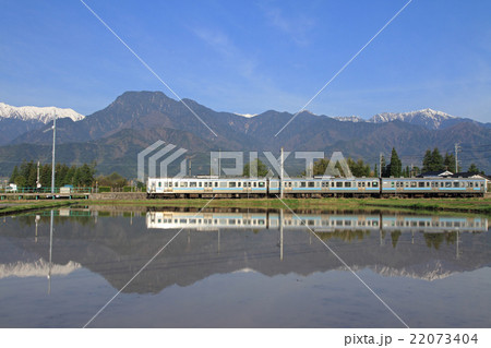 大糸線 安曇野の春 大糸線 安曇野の春 22073404