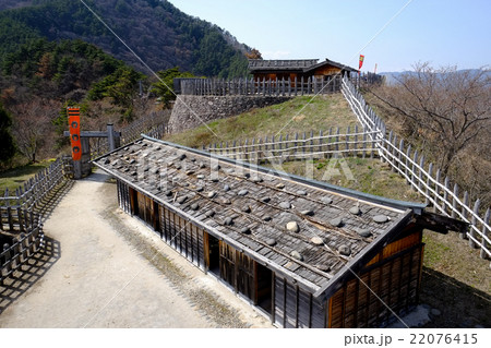 荒砥城本郭(二の郭から) 荒砥城本郭(二の郭から) 22076415