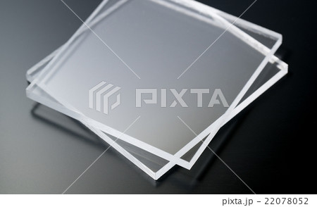 Optical solid glass based on aluminum oxide Optical solid glass based on aluminum oxide 22078052