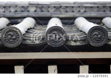 泉涌寺の丸紋瓦 22079391