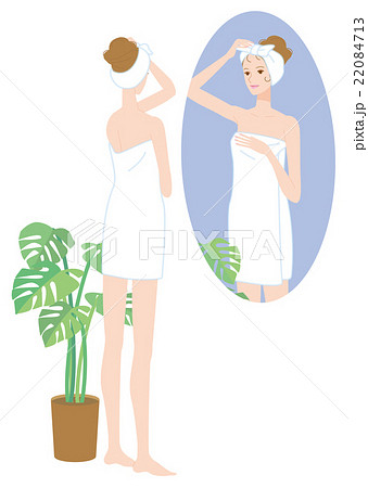 バスタイム　鏡を見る女性 22084713