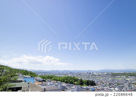 日野市の高台から見た住宅街の風景　 22086648