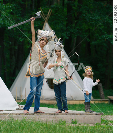 happy children playing native american happy children playing native american 22092036