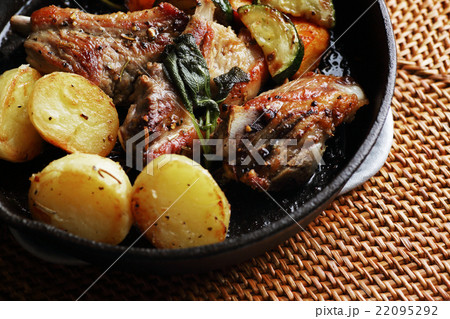 スペアリブ 22095292