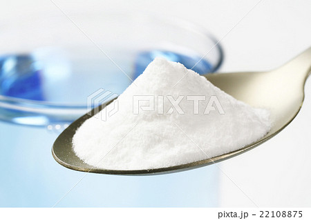 spoon of baking soda spoon of baking soda 22108875