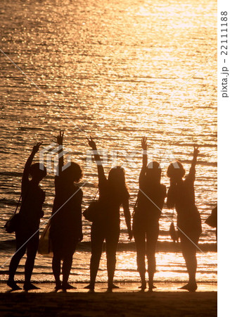 タンジュンアルビーチ 22111188