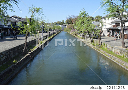 倉敷川(倉敷美観地区/岡山県倉敷市) 倉敷川(倉敷美観地区/岡山県倉敷市) 22111248