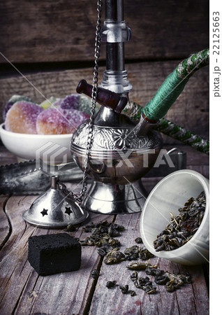 Stylish Arabic hookah 22125663
