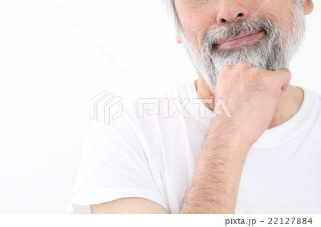 ヒゲ　白髪 22127884