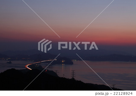 大鳴門橋記念館から見た瀬戸内海の夕景 大鳴門橋記念館から見た瀬戸内海の夕景 22128924