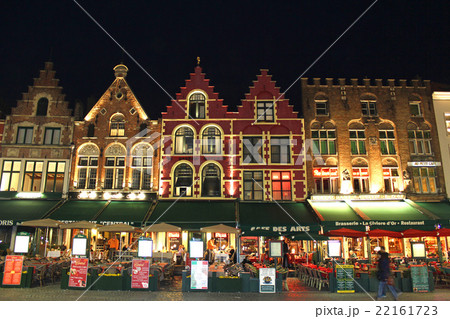 ブルージの夜景　ベルギー 22161723