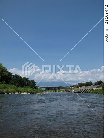 千曲川の流れ 22163442