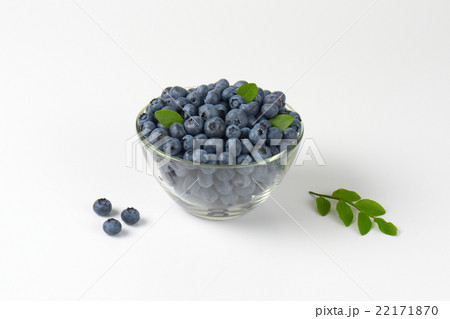 Fresh ripe blueberries 22171870